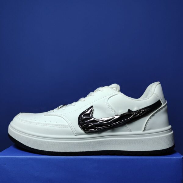 Nike B1 Black White